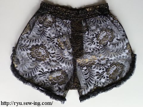 レースの縁取り