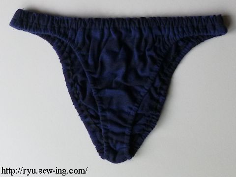 バックは安定的